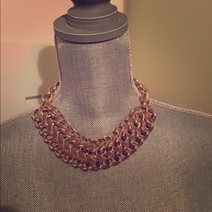 Gold chain necklace
